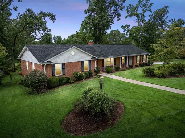 105 Bridgewood AVE, Taylors, SC 29687