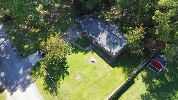 Gaffney, SC 29341,102 Redwood Dr