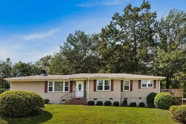 207 Forest DR, Travelers Rest, SC 29690