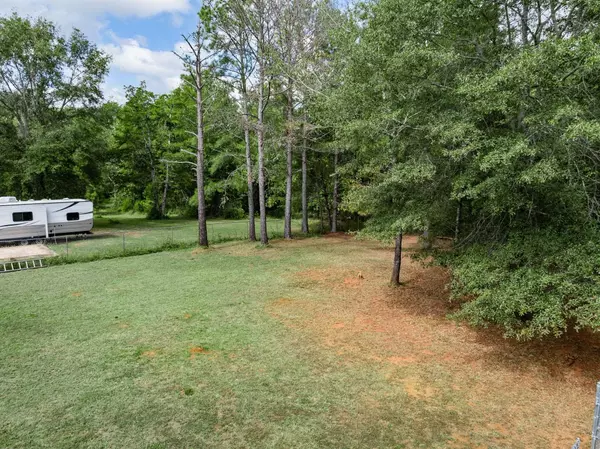 1723 Shaw RD,  Woodruff,  SC 29388