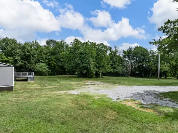 Woodruff, SC 29388,1723 Shaw RD