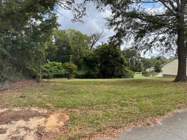 Woodruff, SC 29388,133 Simpson AVE