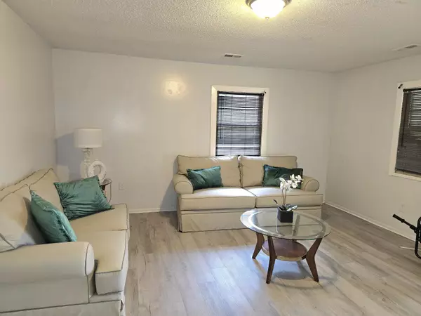 Spartanburg, SC 29301,103 Wilkinson CT