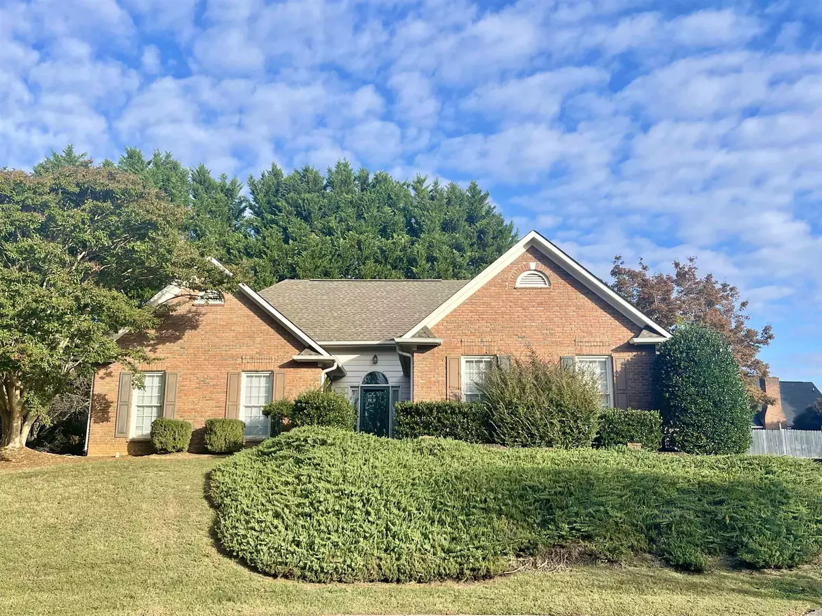 Moore, SC 29369,225 Georgetown CT