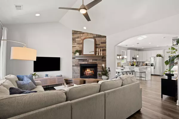 Taylors, SC 29687,116 CHERRYBARK LN