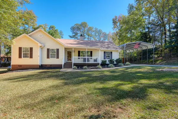 104 Breezy Hill LN, Woodruff, SC 29388