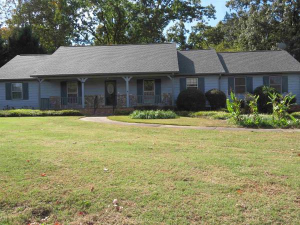 805 Shoresbrook DR, Spartanburg, SC 29301