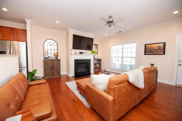 Greenville, SC 29607,216 Louisville DR