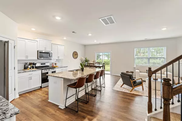 Lyman, SC 29365,865 Honeybush DR