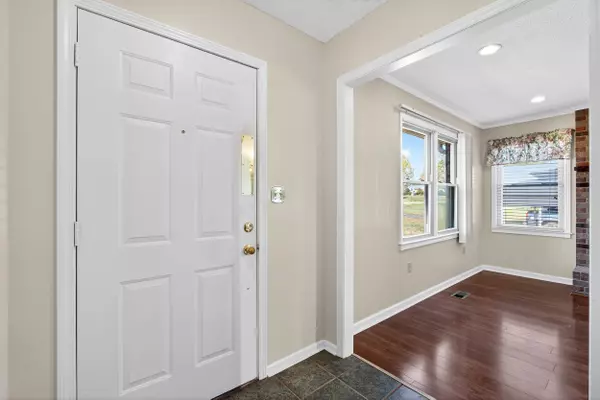 Easley, SC 29640,109 Edgewood AVE