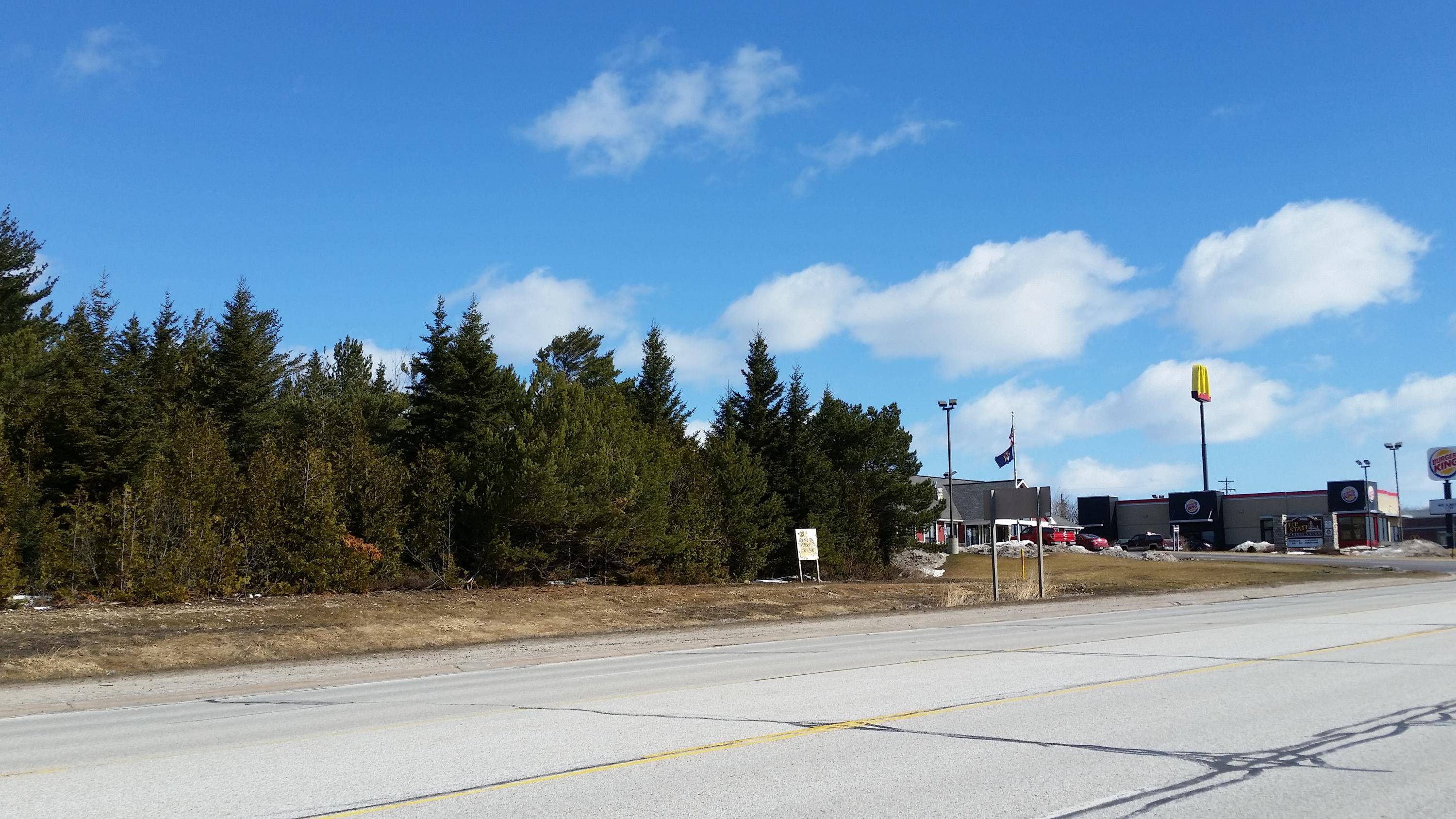 St. Ignace, MI 49781,W US-2