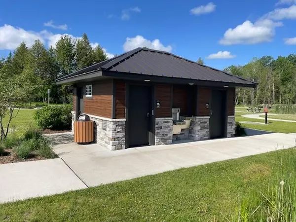 Alanson, MI 49706,6648 Admirals Point DR Drive