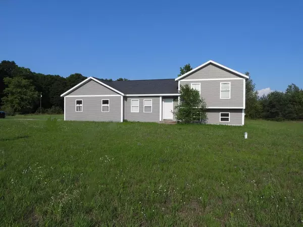 Interlochen, MI 49643,10969 ELIZABETHTOWN DR Drive