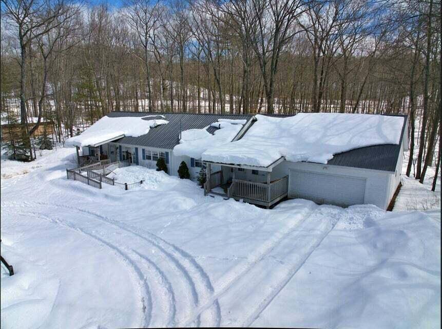 1433 E Heart Lake DR Drive, Gaylord, MI 49735