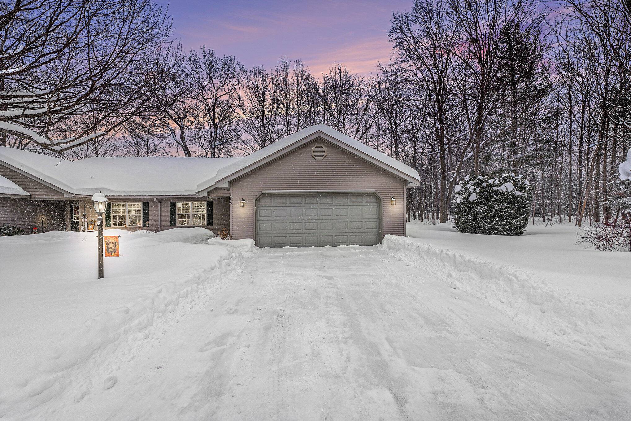 1286 Terra RD Road, Traverse City, MI 49686