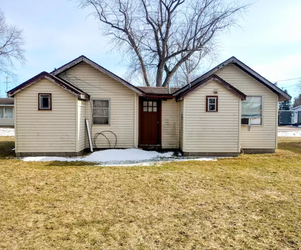 Houghton Lake, MI 48629,123 Sandpiper AVE Avenue