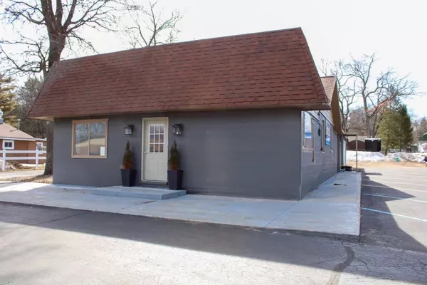 Houghton Lake, MI 48629,3269 W Houghton Lake DR Drive