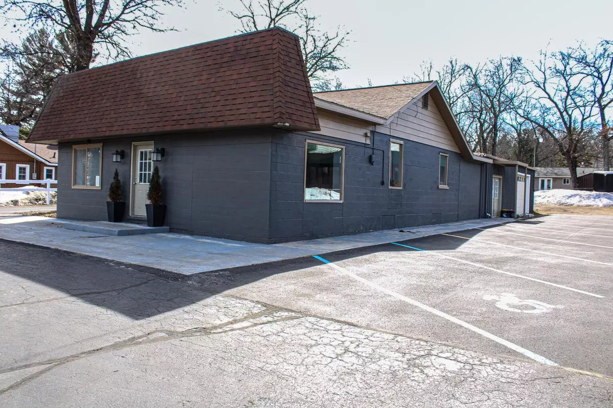 Houghton Lake, MI 48629,3269 W Houghton Lake DR Drive