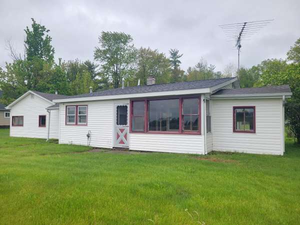 5523 Red Oak RD Road, Beaverton, MI 48612