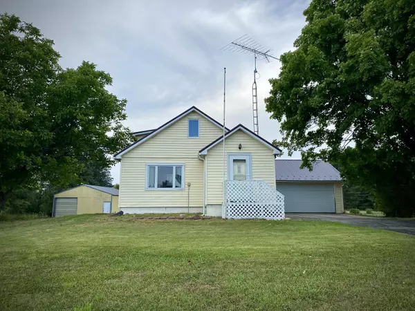 5118 Bamfield RD Road, Glennie, MI 48737