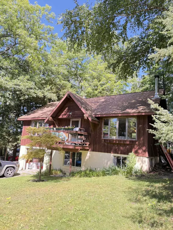 3524 Deer RD Road,  Spruce,  MI 48762