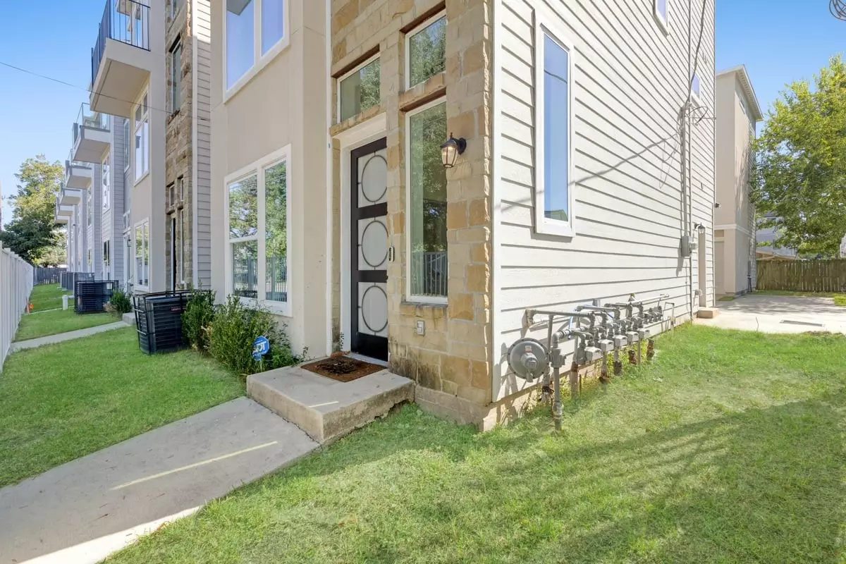 Houston, TX 77021,6725 Saint Augustine ST