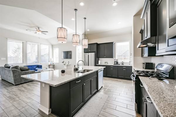 9515 Willard DR, Manvel, TX 77578