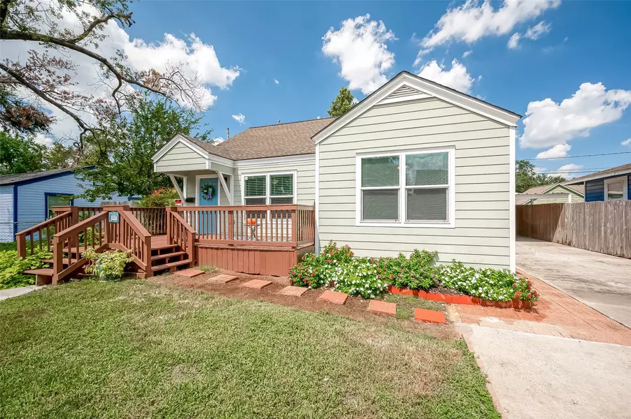 307 Gale ST, Houston, TX 77009