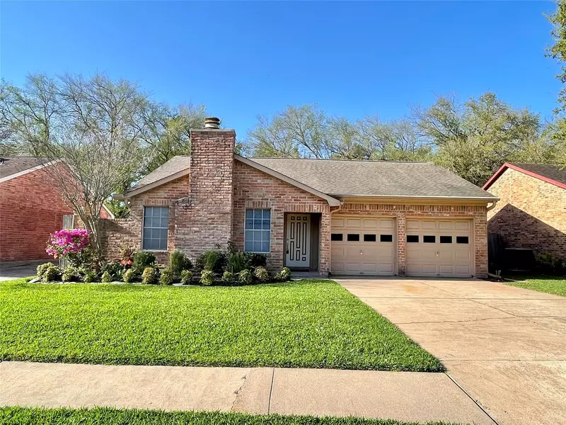 2551 Coopers Post LN, Sugar Land, TX 77478
