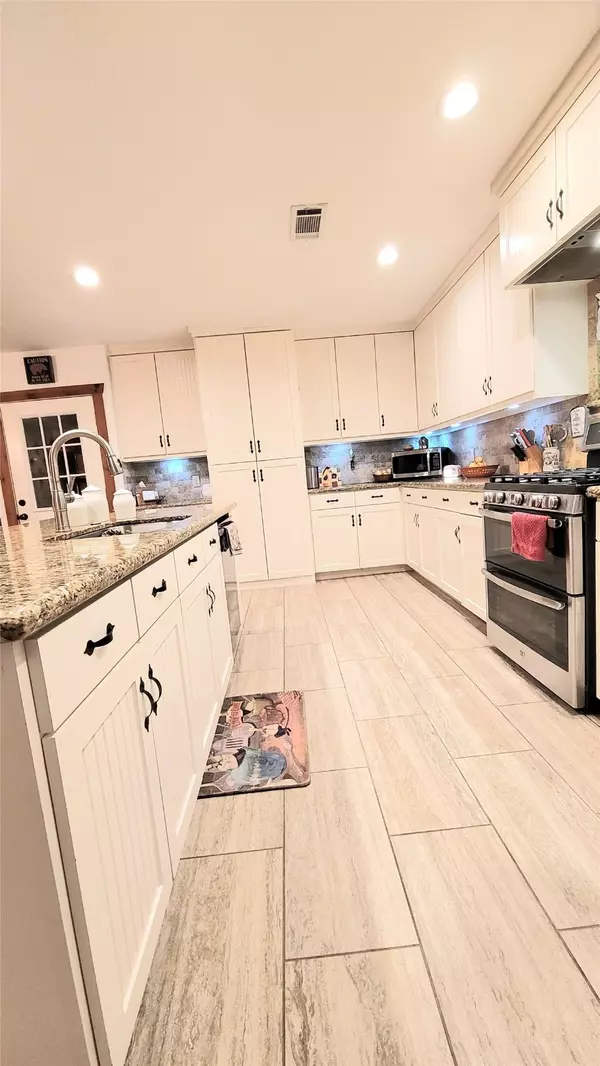 Waller, TX 77484,26700 Pine Tree CT