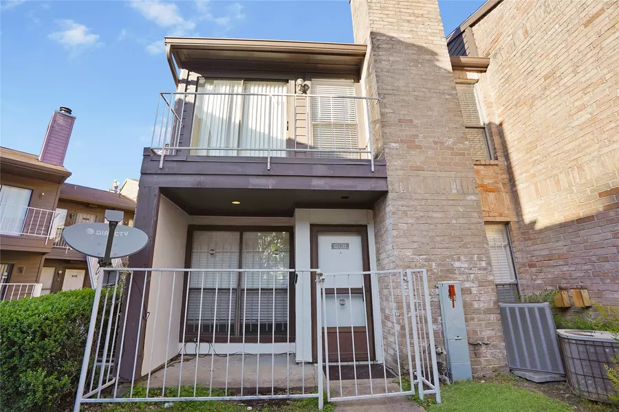 6633 W Airport BLVD #1208, Houston, TX 77035