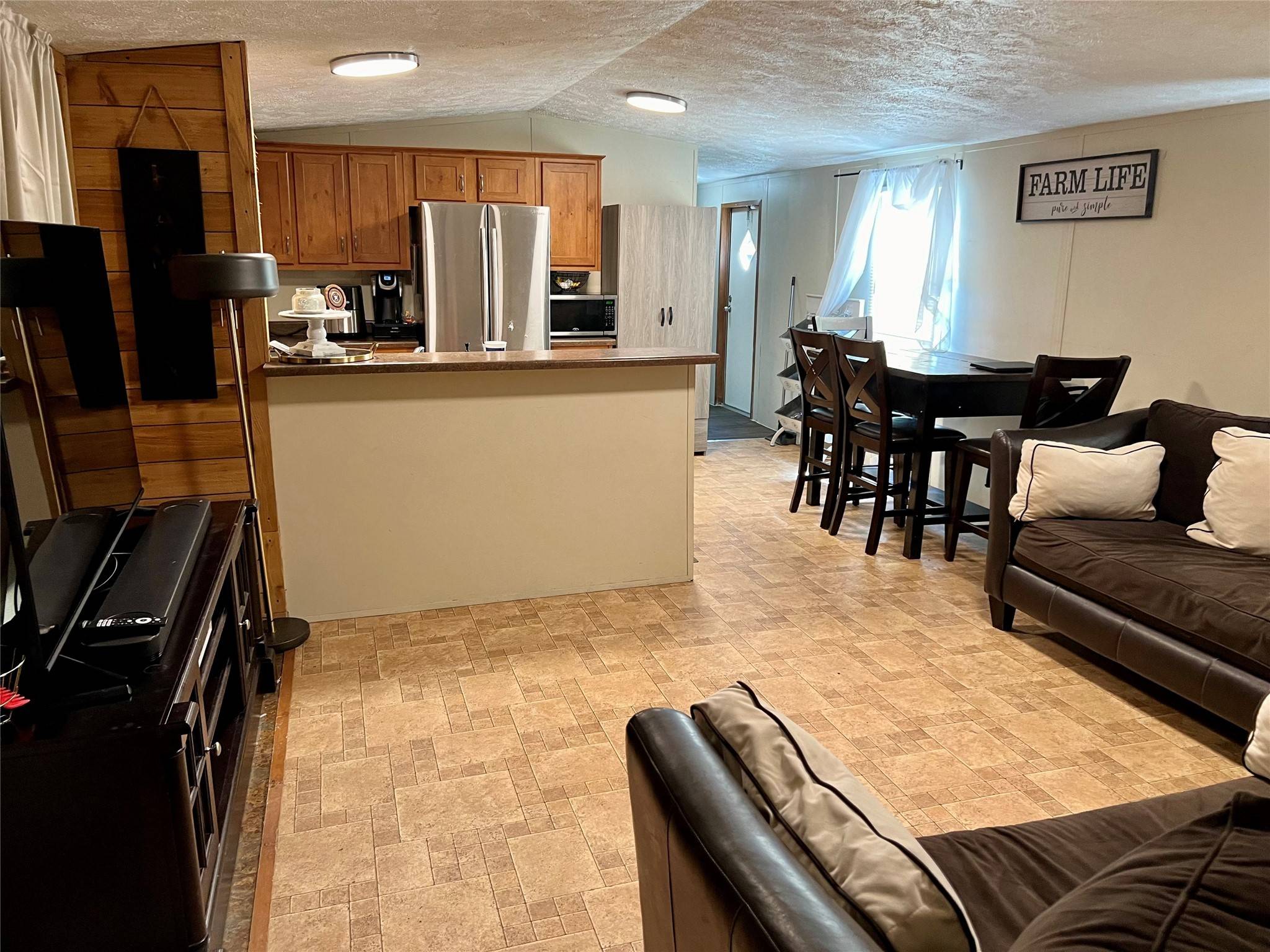 Old River-winfree, TX 77535,13019 Maplewood LN