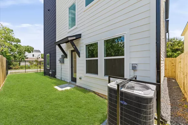 Houston, TX 77021,4106 Alice ST