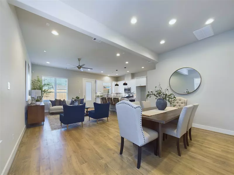 5020 Broom ST, Houston, TX 77091