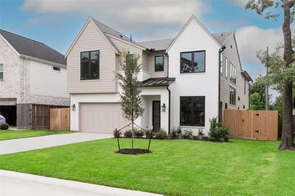 1411 Ebony LN, Houston, TX 77018