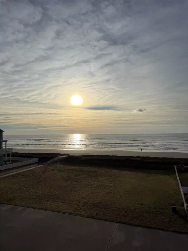 Galveston, TX 77554,11622 Beachside
