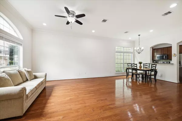 Houston, TX 77054,9013 Bayview Cove DR