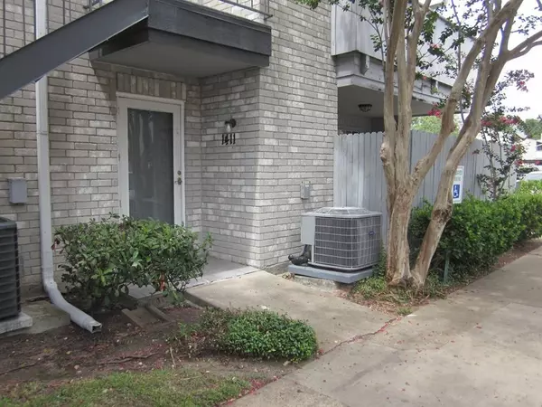 Houston, TX 77099,9797 Leawood BLVD #1411