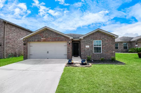 12219 Seacrest LN, Santa Fe, TX 77568