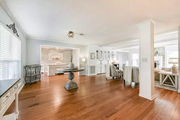 Seabrook, TX 77586,4118 Honey Oaks DR