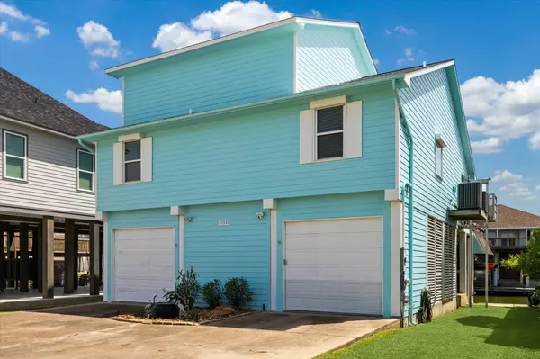 Tiki Island, TX 77554,1815 Tiki DR