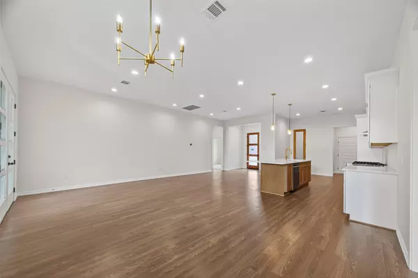 Pasadena, TX 77506,1108 Thomas AVE