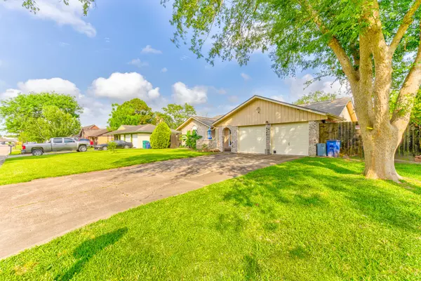 League City, TX 77573,3103 Whitesail DR