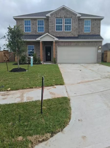 3603 Crosspointe PASS, Angleton, TX 77515
