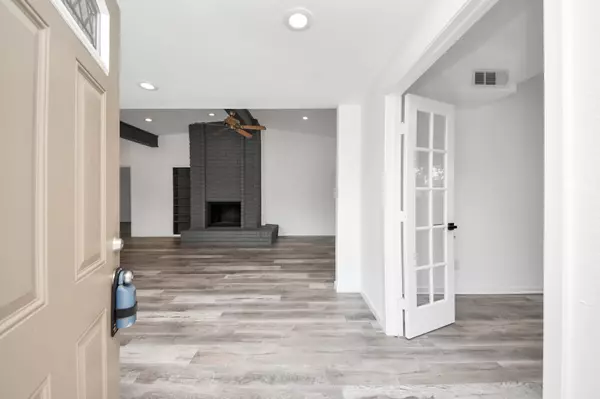 Alvin, TX 77511,1502 Meadow LN