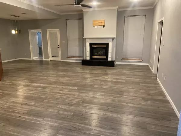 Orange, TX 77632,4408 Highland AVE