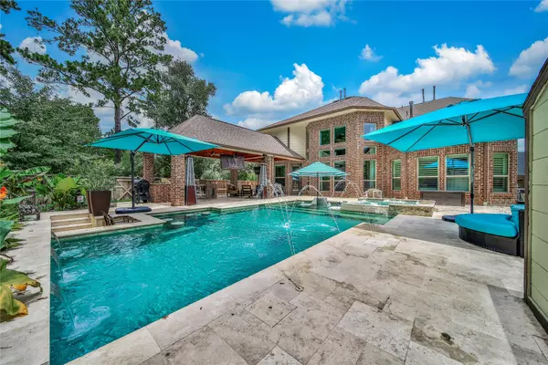 145 Bronze Bow DR, Montgomery, TX 77316