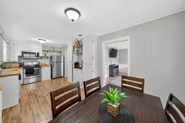 Palestine, TX 75803,306 4th ST