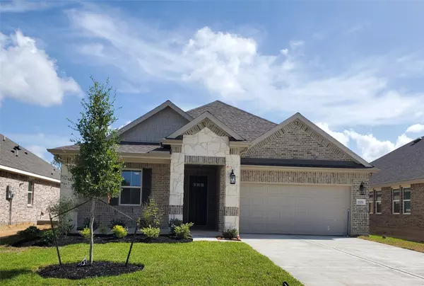 15211 Laurel Oak LN, Santa Fe, TX 77517
