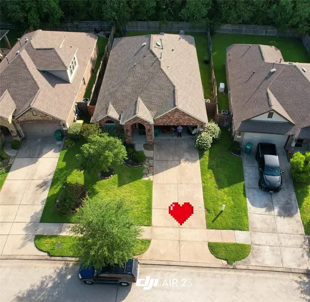 18768 Kelly Meadows LN, New Caney, TX 77357